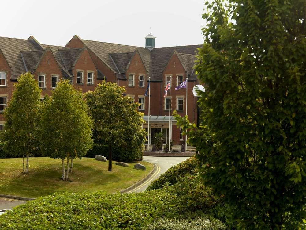 Delta Hotels By Marriott Cheltenham Chase Brockworth Exterior foto