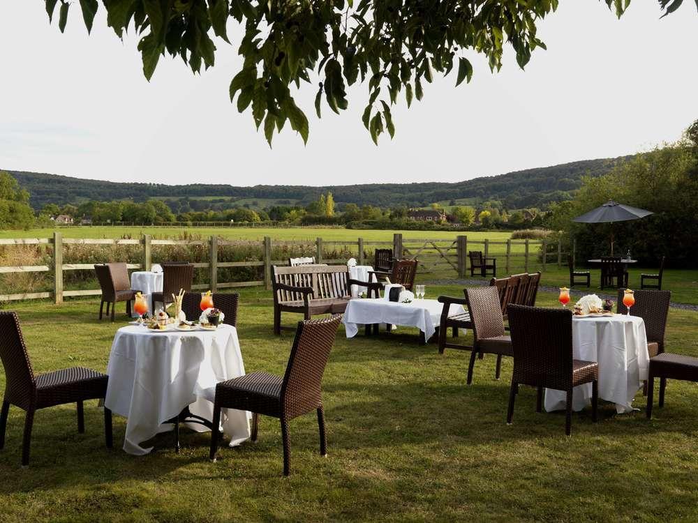Delta Hotels By Marriott Cheltenham Chase Brockworth Exterior foto